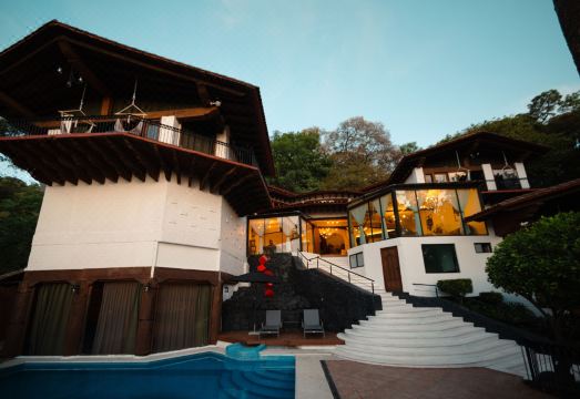 Hotel Boutique Botaniq Hotel Overview