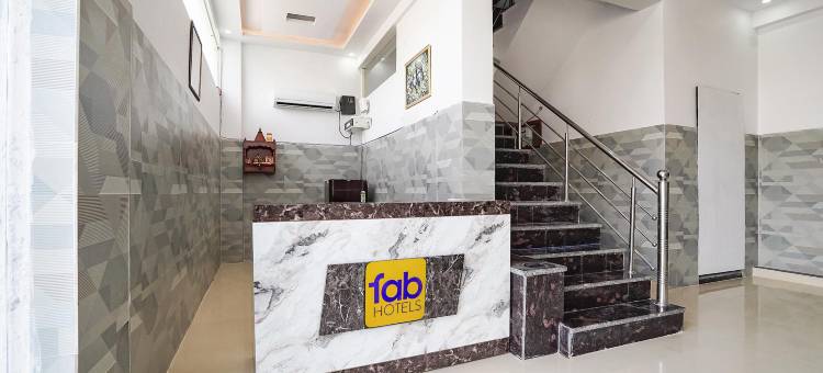 Fabhotel Rk 达姆(Fabhotel Rk Dham)图片