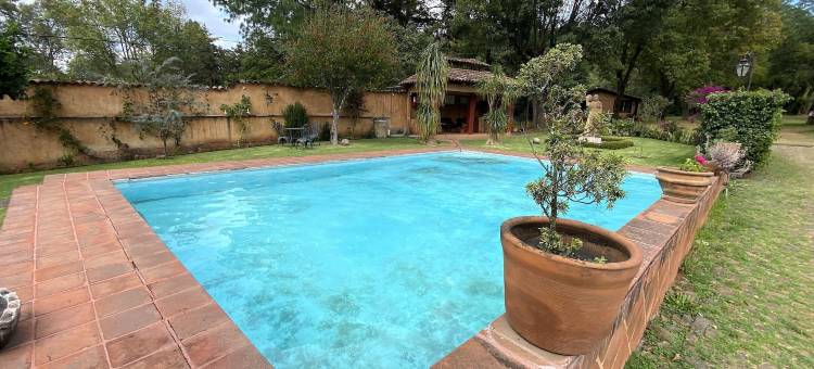 帕兹瓜洛花园别墅酒店及房车公园(Villa Patzcuaro Garden Hotel)图片