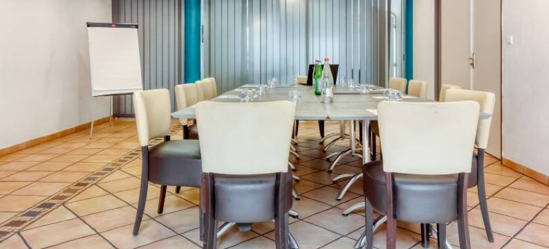 马斯 II 餐厅之家酒店(Logis Hôtel les II Mas - Perpignan Sud)图片