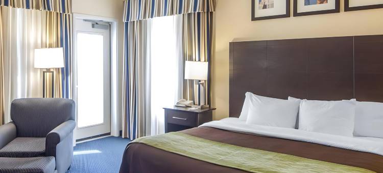 塔尔萨市区西部康福特茵酒店(Quality Inn Tulsa-Downtown West)图片