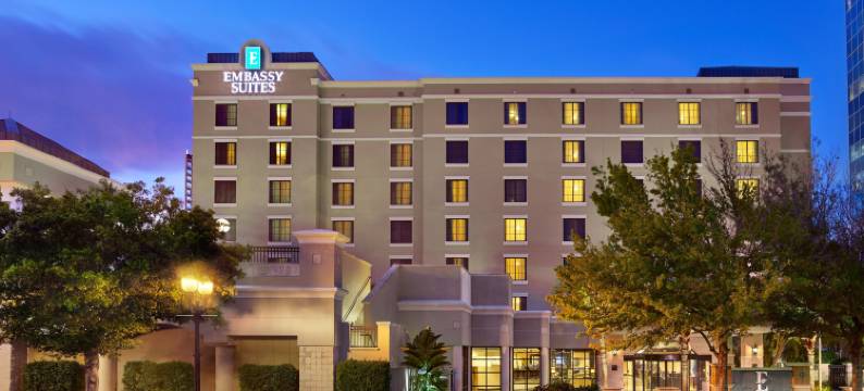 奥兰多市中心希尔顿安泊酒店(Embassy Suites by Hilton Orlando Downtown)图片