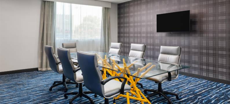 格洛贝斯特韦斯特酒店俄克拉何马伊尼德市中心/会议中心(GLō Best Western Enid OK Downtown/Convention Center Hotel)图片