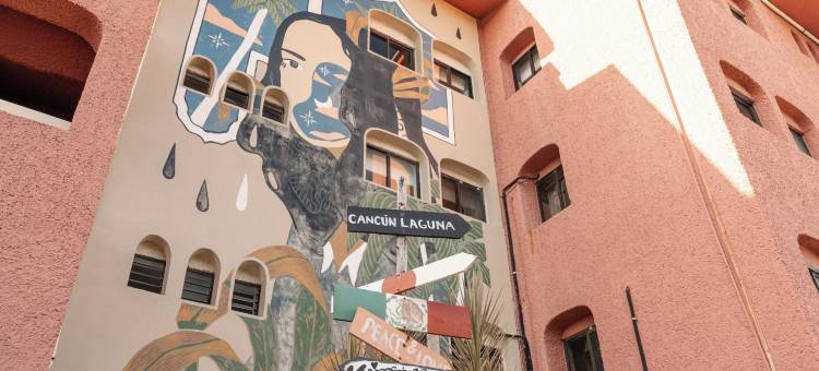 尼罗河坎昆酒店区塞丽娜酒店(Nílu Cancún Zona Hotelera by Selina)图片