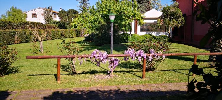 阿格里亚尔贝戈 卡帕尔比奥 拉苏格雷拉(Agrialbergo la Sugherella)图片