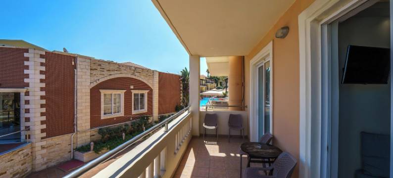 波尔图卡拉马基酒店(Porto Kalamaki Hotel)图片