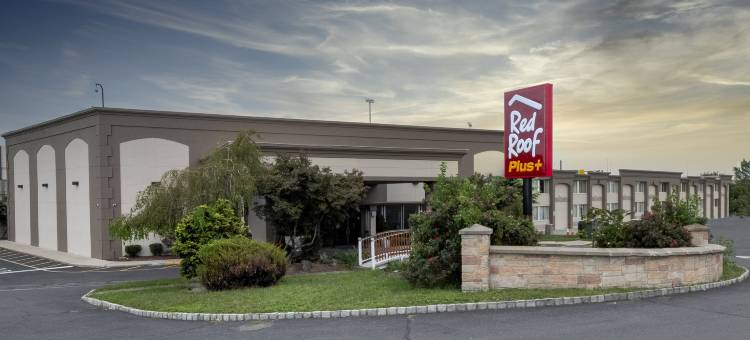 Red Roof PLUS+ Woodbridge - Carteret图片