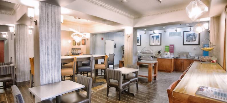 希尔顿欢朋酒店-马里昂(Hampton Inn Marion)图片