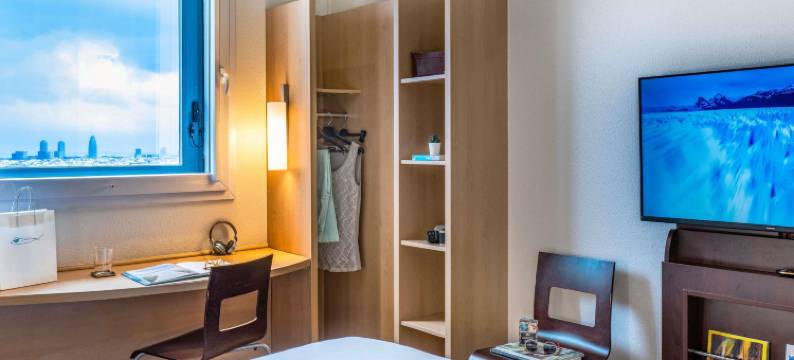 宜必思巴塞罗那玛瑞迪那酒店(Ibis Barcelona Meridiana)图片