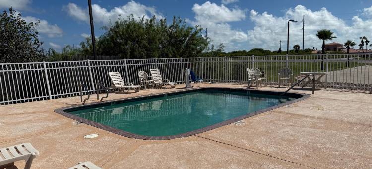 Super 8 by Wyndham Aransas Pass图片