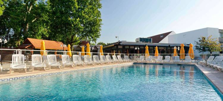 巴黎萨克雷诺富特酒店(Novotel Paris Saclay)图片