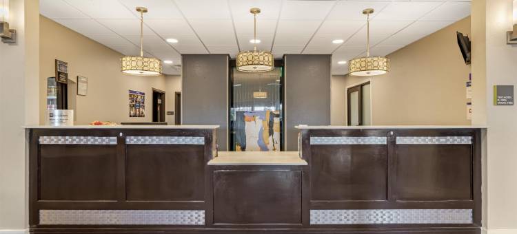 贝城贝斯特韦斯特优质套房酒店(Best Western Plus Bay City Inn  Suites)图片