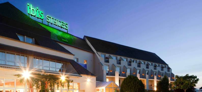 宜必思尚品奇诺酒店(Ibis Styles Chinon)图片