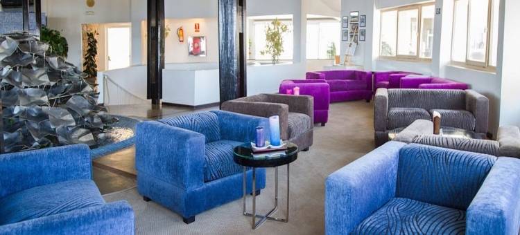 加托里斯柯套房 LIVVO 酒店(Hotel LIVVO Risco del Gato Suites)图片