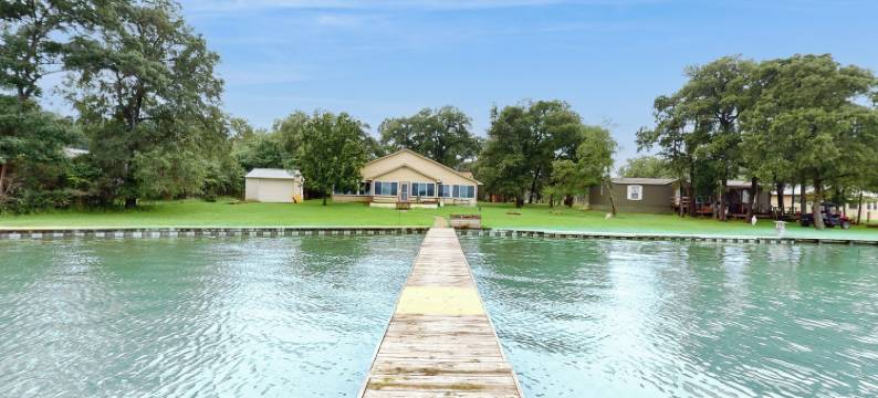 3BR Waterfront Home: Rural & Unique图片