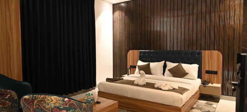 特洛伊度假村和健康中心(Super Townhouse Oak Chandigarh Ambala Expressway Gazipur Formerly Troy Resorts and Wellness)图片