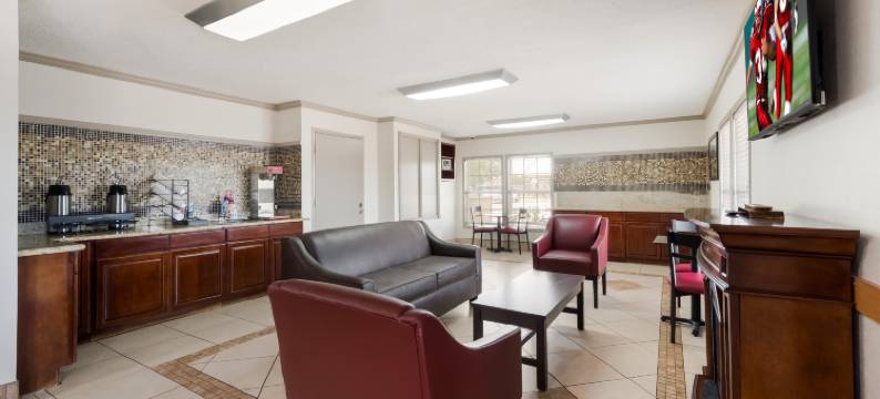 红屋顶酒店-克利奇站(Red Roof Inn College Station)图片