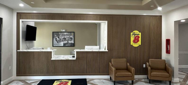 Super 8 by Wyndham Baytown图片