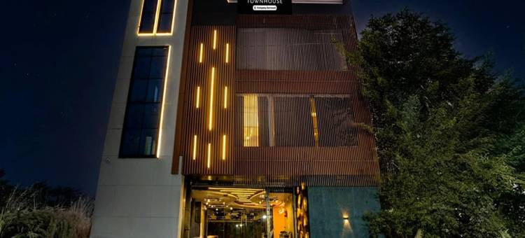 超豪华客房庆典酒店(Super Townhouse Subharti University Meerut Formerly Hotel Celebration)图片