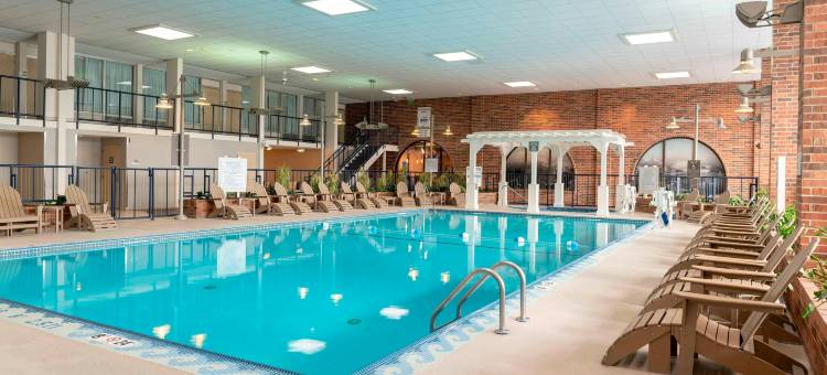 卡拉马祖会议中心万豪德尔塔酒店(Delta Hotels Kalamazoo Conference Center)图片