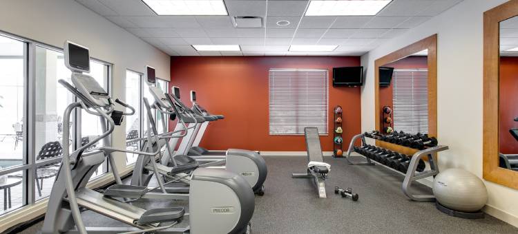 内珀维尔/沃伦维尔希尔顿花园酒店(Hilton Garden Inn Naperville/Warrenville)图片