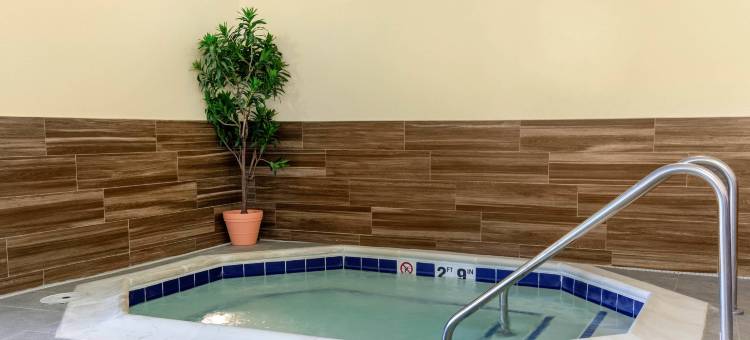 AmericInn by Wyndham St. Cloud MN Shopping Area图片