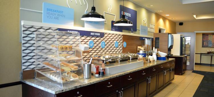 智选假日酒店及套房 扬斯敦西 - 奥斯丁镇 IHG(Holiday Inn Express & Suites Youngstown West - Austintown)图片