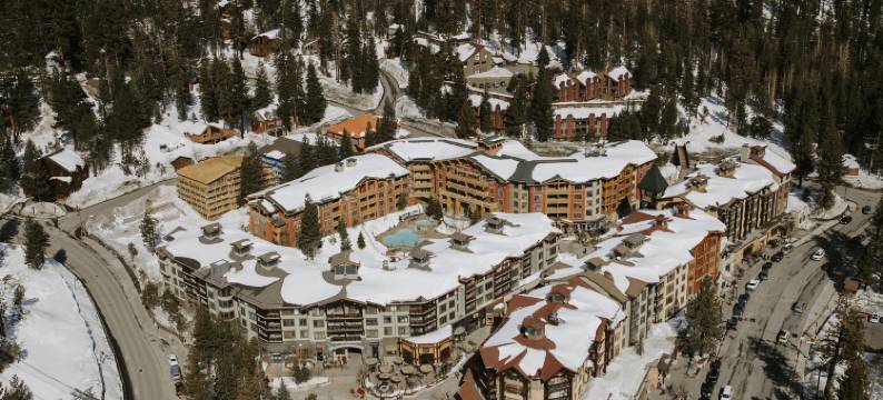 村庄小屋酒店(The Village Lodge)图片