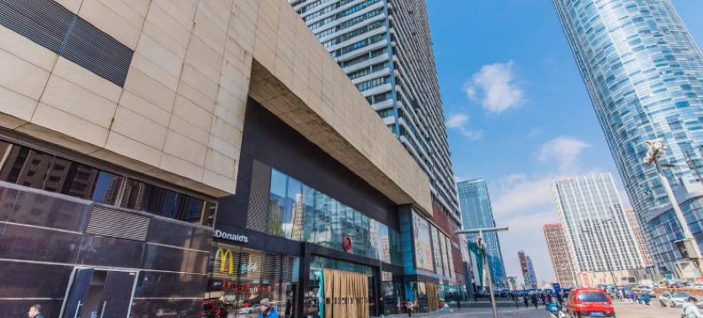 蓝海恒大公寓(青岛中央商务区店)图片