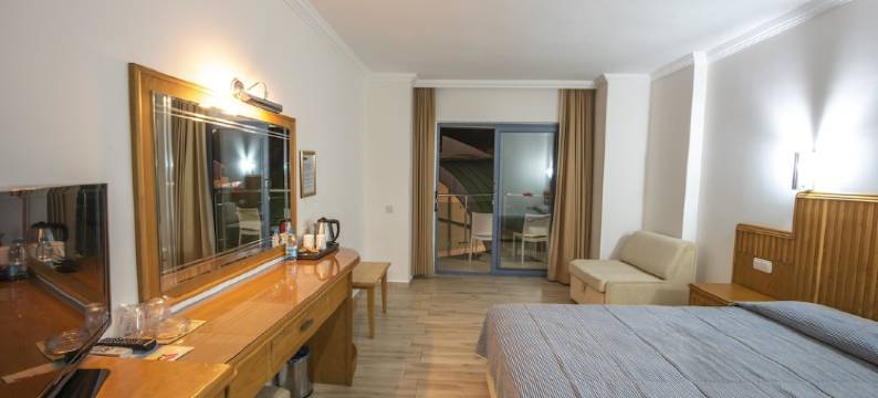 贝尔斯汉豪华酒店(BELCEHAN HOTEL)图片