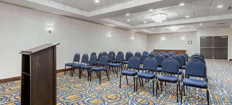 牛津戴斯套房酒店(Days Inn and Suites by Wyndham Oxford)图片