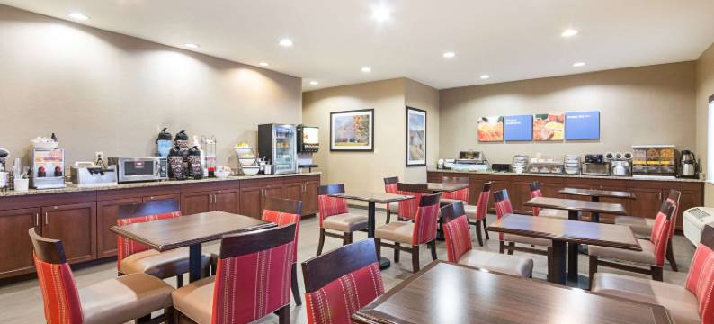 巴伯斯维尔舒适酒店-近亨廷顿购物中心区(Comfort Inn Barboursville Near Huntington Mall Area)图片