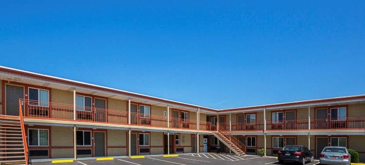 伊康旅馆-哈里肯市锡安国家公园区(Econo Lodge Hurricane Zion Park Area)图片