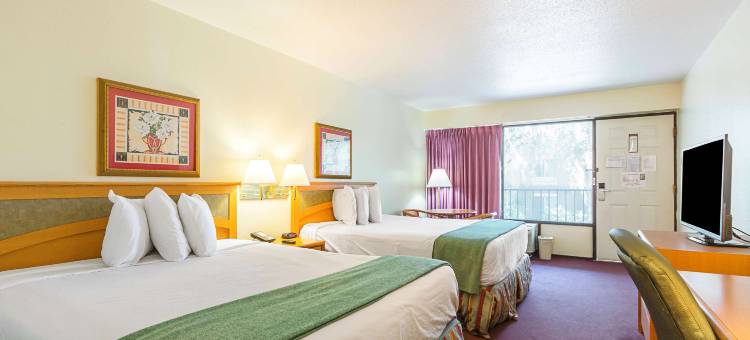 墨尔本美洲最佳价值套房酒店(Americas Best Value Inn and Suites Melbourne)图片