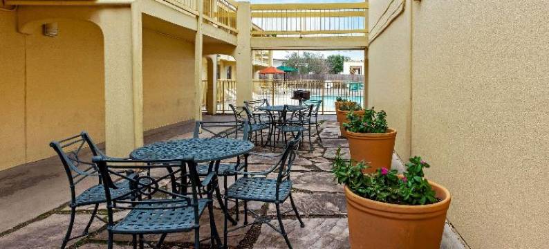 罗德威酒店(Rodeway Inn)图片