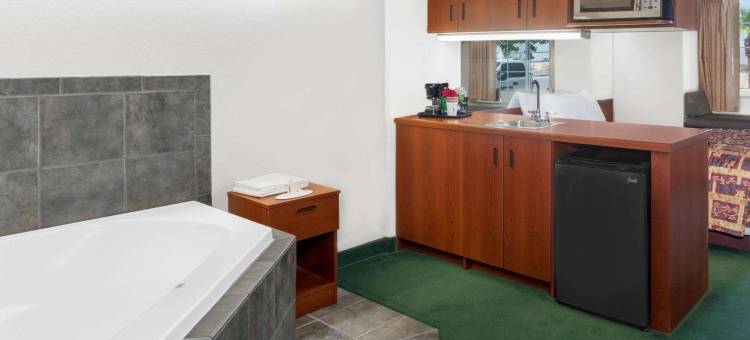 韦尔顿温德姆麦客达套房酒店(Microtel Inn & Suites by Wyndham Wellton)图片