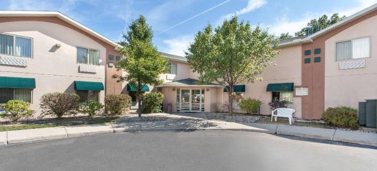 斯旺顿温德姆呗盟酒店(Baymont Inn & Suites by Wyndham Swanton/Toledo Airport)图片