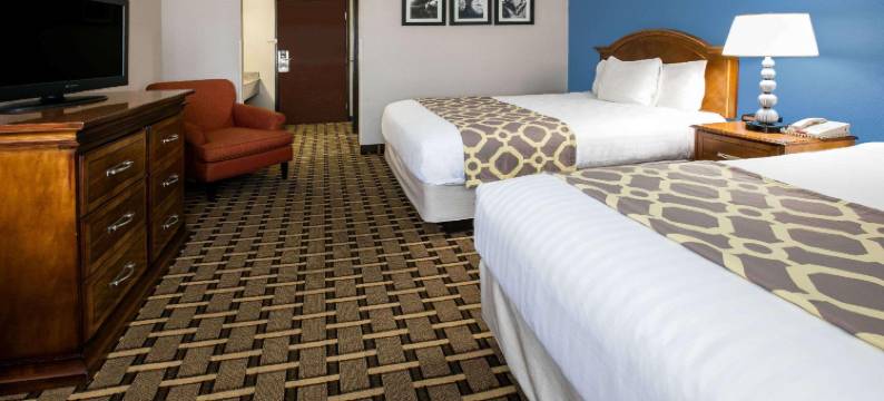 品质酒店劳顿靠近西尔堡(Quality Inn Lawton Near Fort Sill)图片