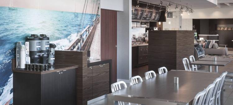 弗吉尼亚海滨海滩/南万怡酒店(Courtyard Virginia Beach Oceanfront/South)图片