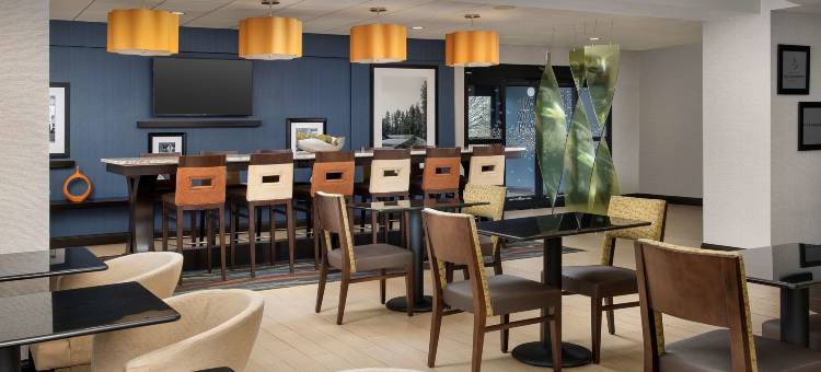 希尔顿欢朋酒店-勒诺城(Hampton Inn Lenoir City)图片