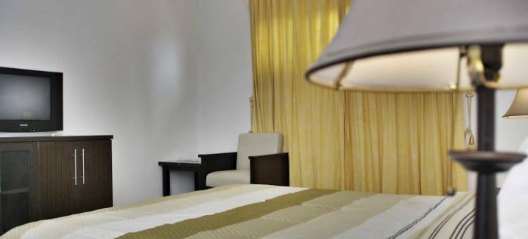 普里谷帕劳伊酒店(Parai Puri Tani Hotel)图片