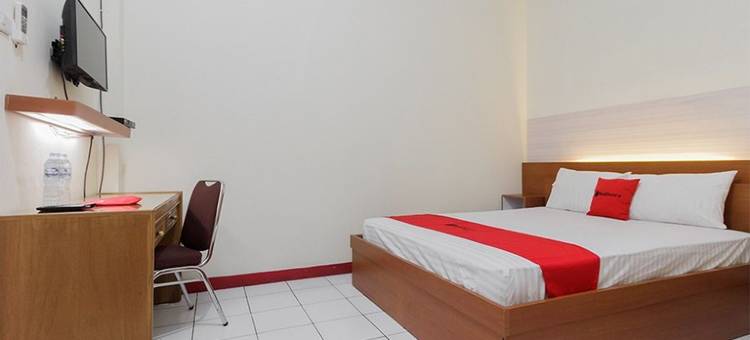库尔科斯特伊斯兰酒店-近坤甸阿雅尼美佳购物中心(KoolKost Syariah Near Ayani Mega Mall Pontianak)图片