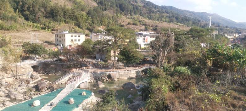 沟·桥头客栈图片