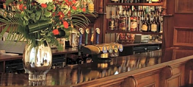 盖特维克剑桥酒店(Gatwick Cambridge Hotel)图片