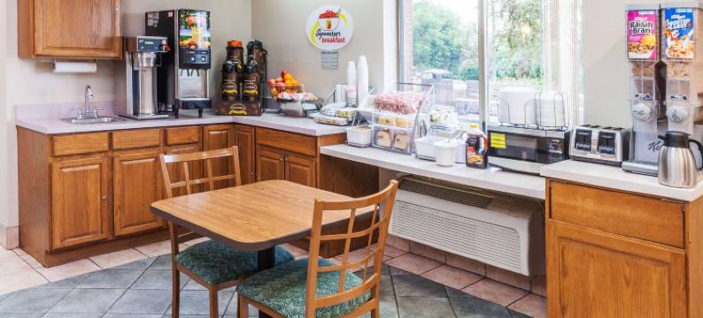 瓦尔帕莱索速8酒店(Super 8 by Wyndham Valparaiso)图片