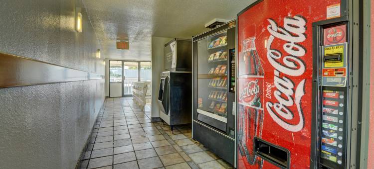 普林菲尔德奇科皮6号汽车旅馆(Motel 6 Chicopee, MA - Springfield)图片