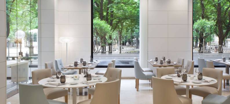 NH坎希勒阿亚拉维多利亚酒店(NH Canciller Ayala Vitoria)图片