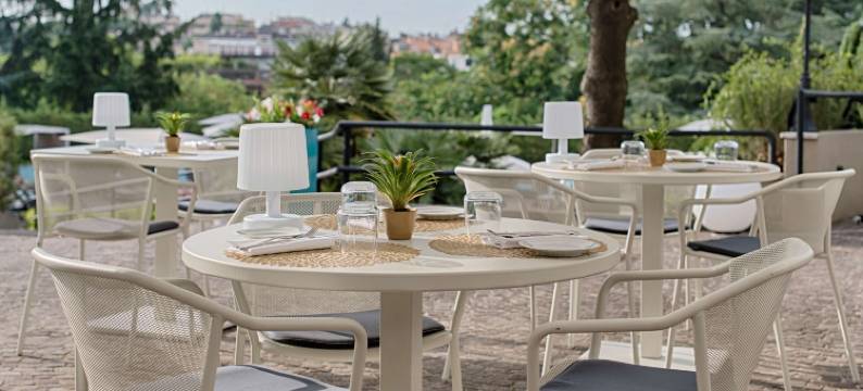 NH罗马卡尔佩尼亚别墅酒店(NH Villa Carpegna)图片