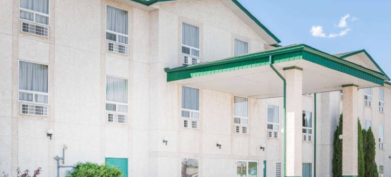 道芬速8酒店(Super 8 by Wyndham Dauphin)图片