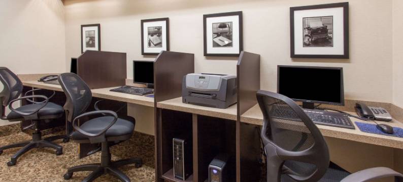 韦斯特洛克温德姆华美达酒店(Ramada by Wyndham Westlock)图片